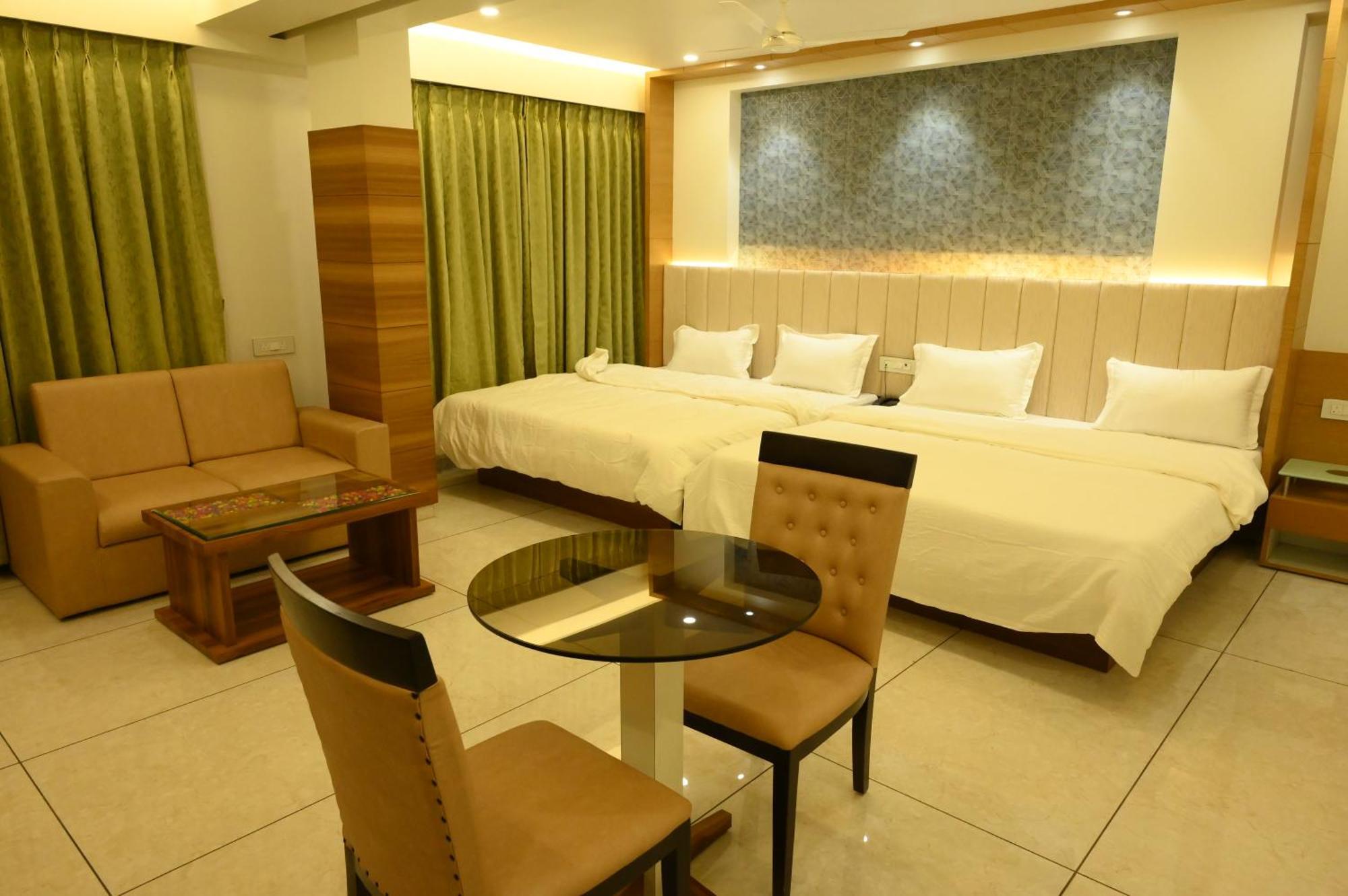 Hotel Parqotel Arnāla Esterno foto